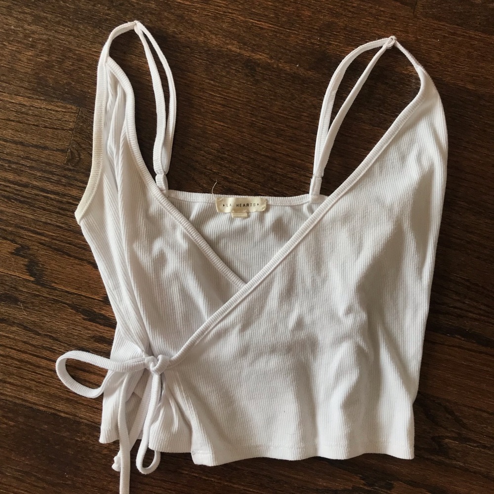 White tie tank